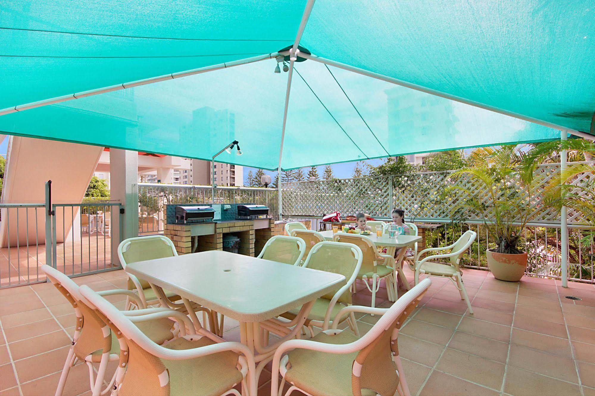 Rainbow Bay Resort Holiday Apartments Gold Coast Exterior foto